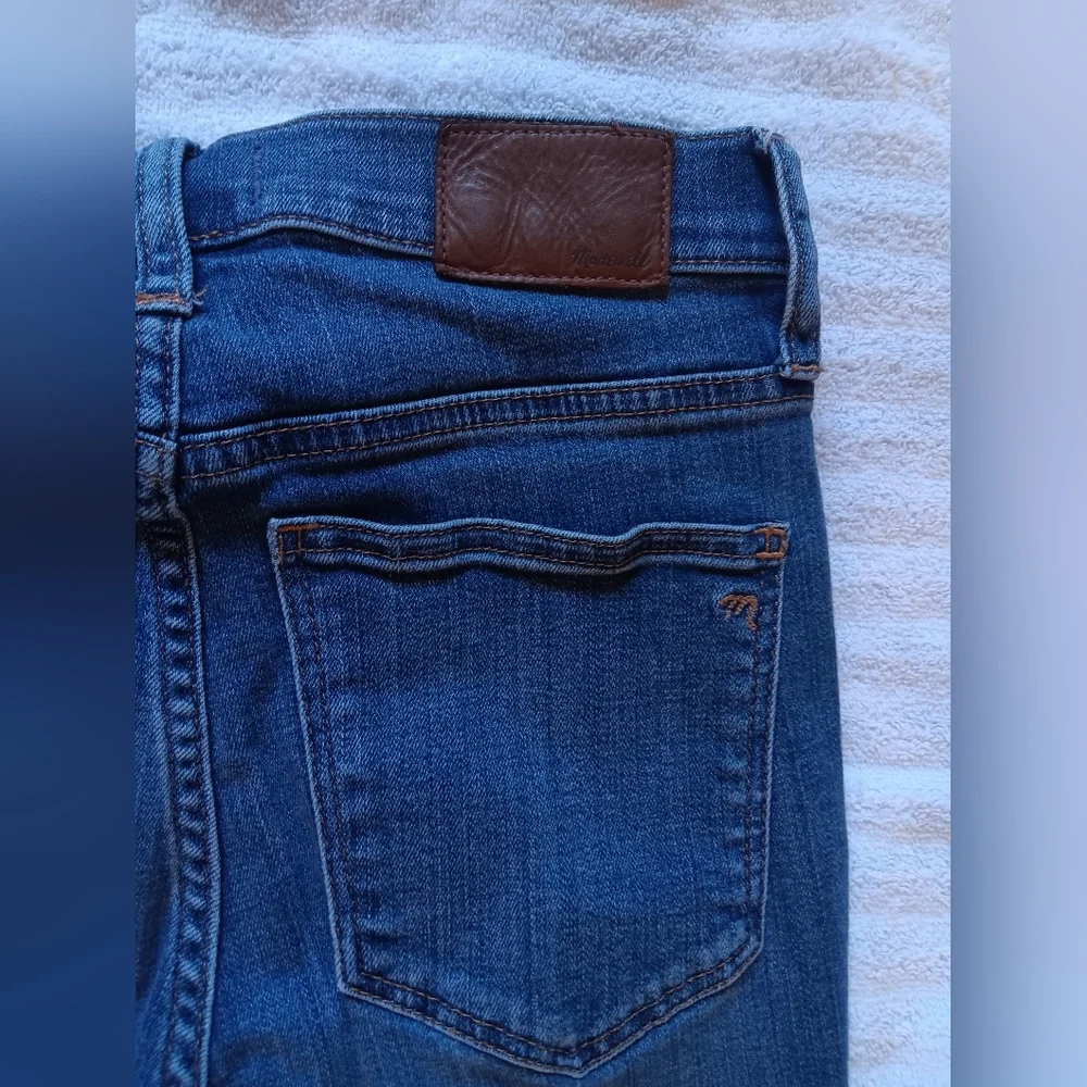 Madewell 10" High-Rise Roadtripper Skinny Jeans. Size 24. - Picture 6 of 9